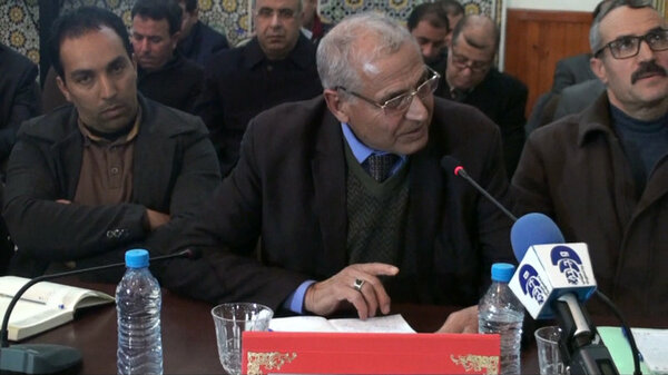 كلمة رئيس جماعة لعوينات خلال اللقاء التواصلي للوفد الوزاري مع ساكنة جرادة VIDEO